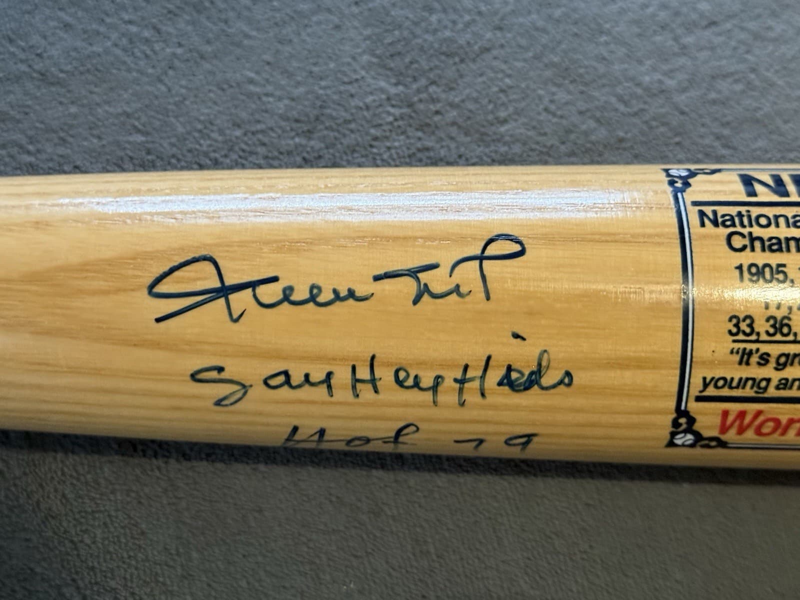 Willie Mays Say Hey Kid HOF 79 Signed Bat Full Sized San Francisco Giants HOF  - image 3