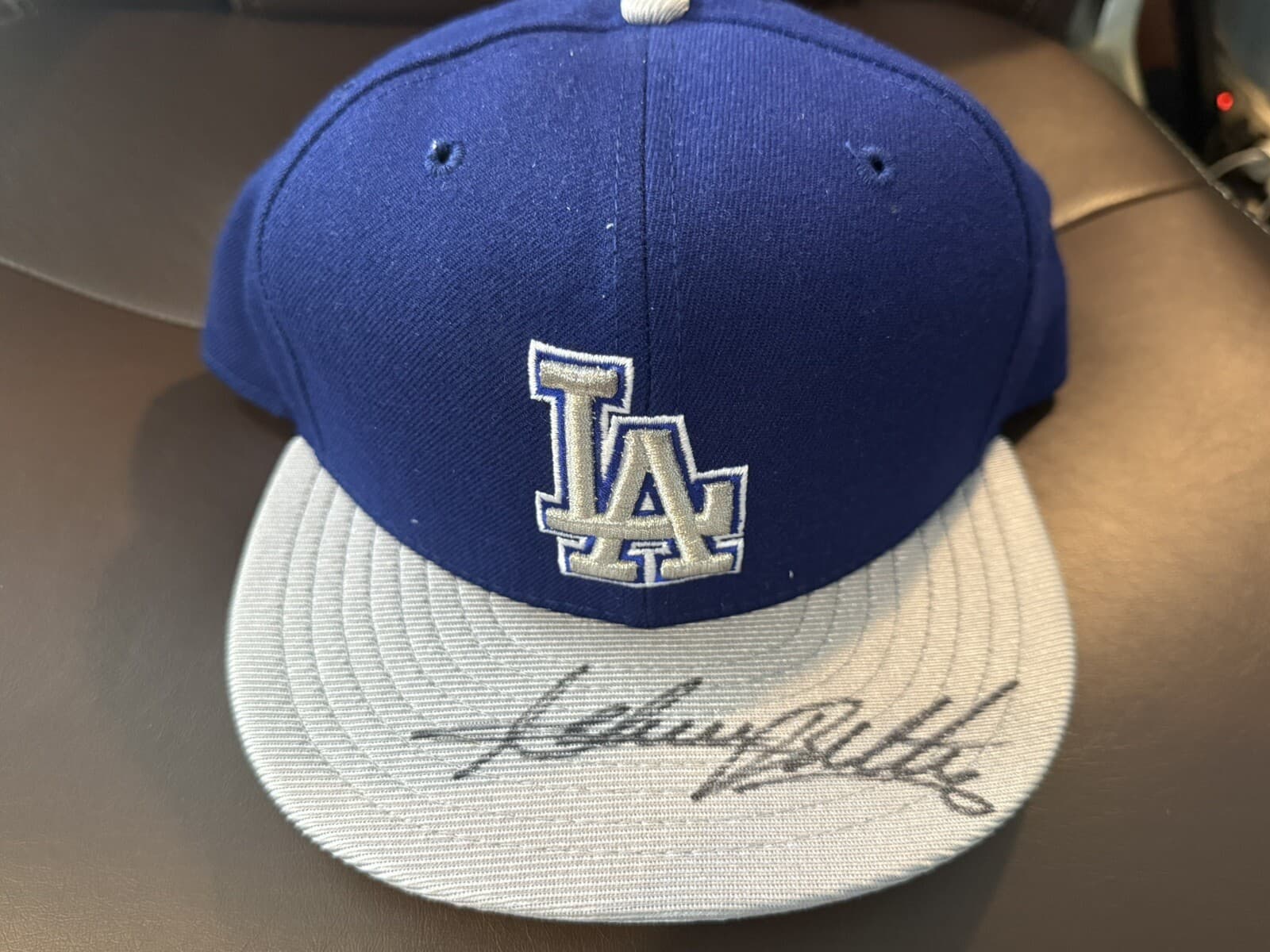 2001 Fleet Legacy Adrian Beltre Signed Los Angeles Dodgers Hat Cap Fleer COA HOF