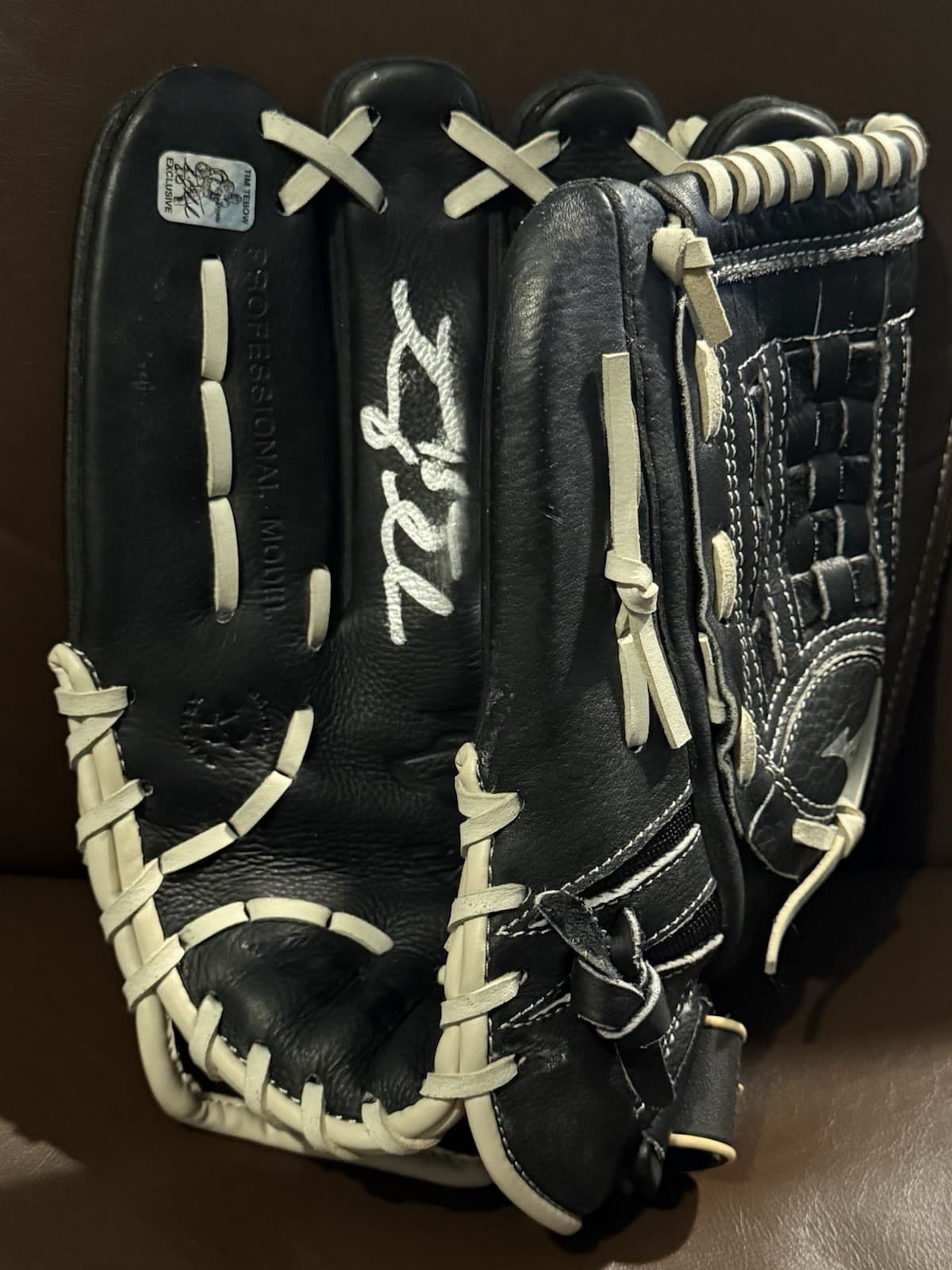 Tim Tebow Signed Fielding Glove Mizuno Professional Model Issued Tebow COA! Mets