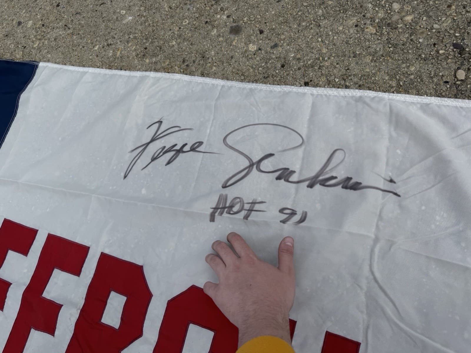 Fergie Jenkins HOF 91 Signed Game Used Flag Globe Life Park Texas Rangers  - image 6