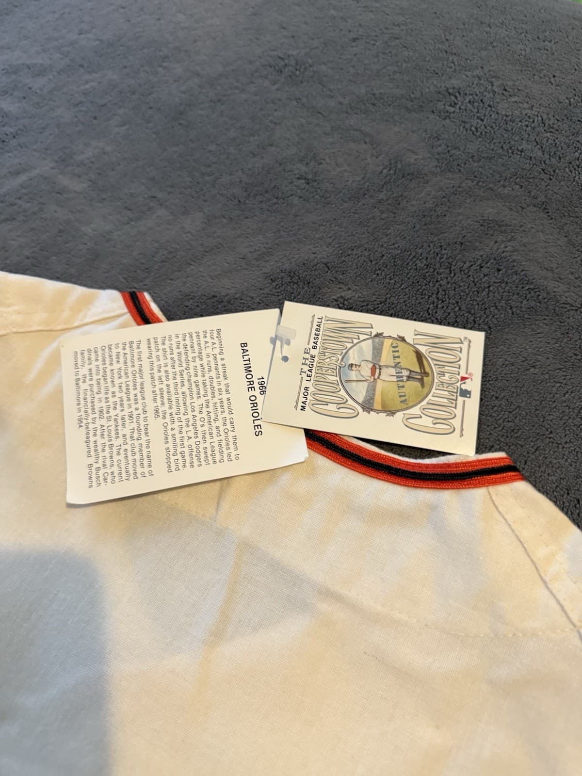 Brooks Robinson Signed Authentic Mitchell Ness Baltimore Orioles Jersey BAS COA  - image 5