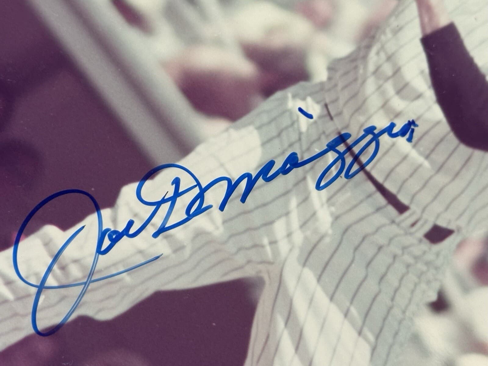 Joe DiMaggio Signed 8x10 Photo New York Yankees HOF - image 2