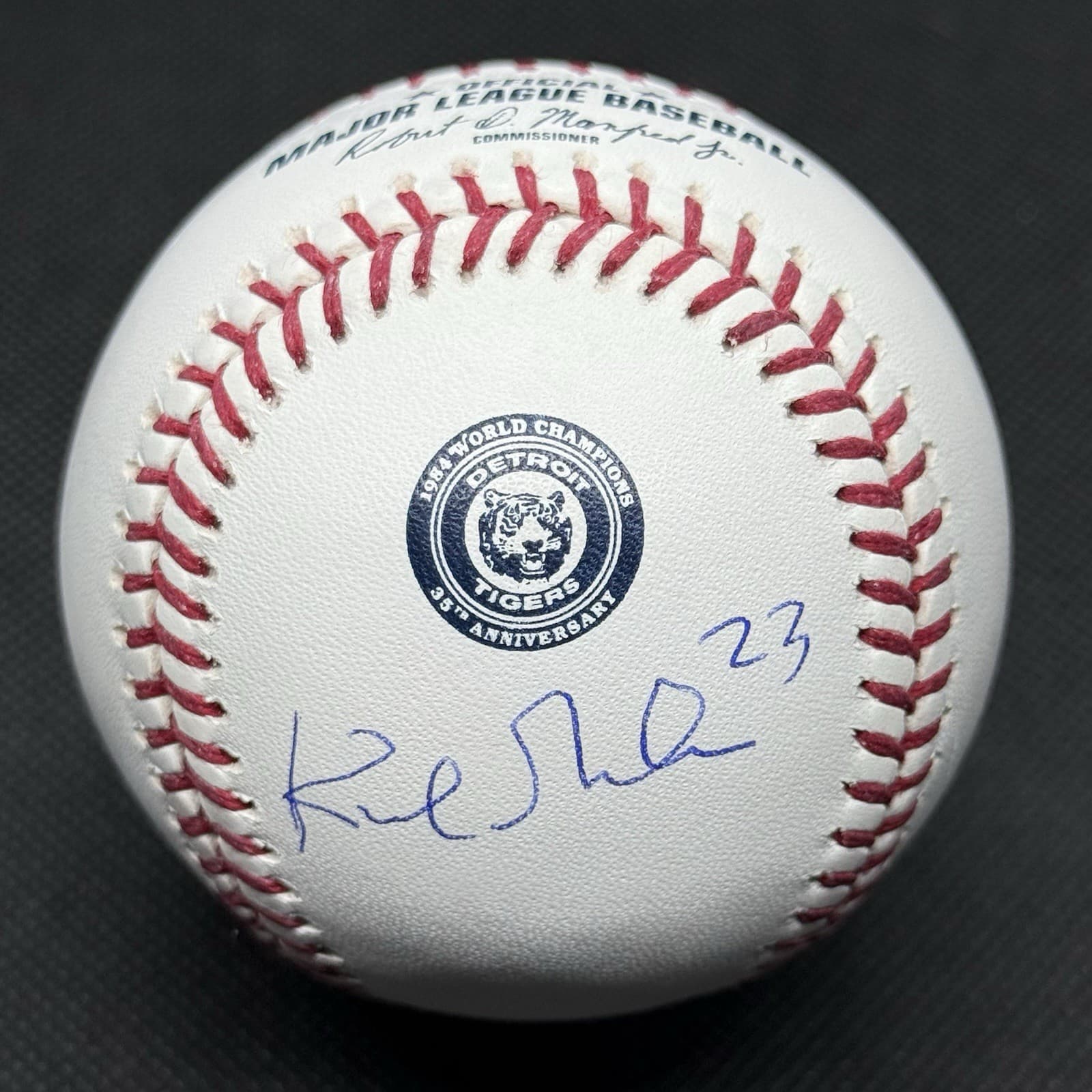 Kirk Gibson Signed 1984 Tigers World Series Logo  Baseball Beckett COA BAS