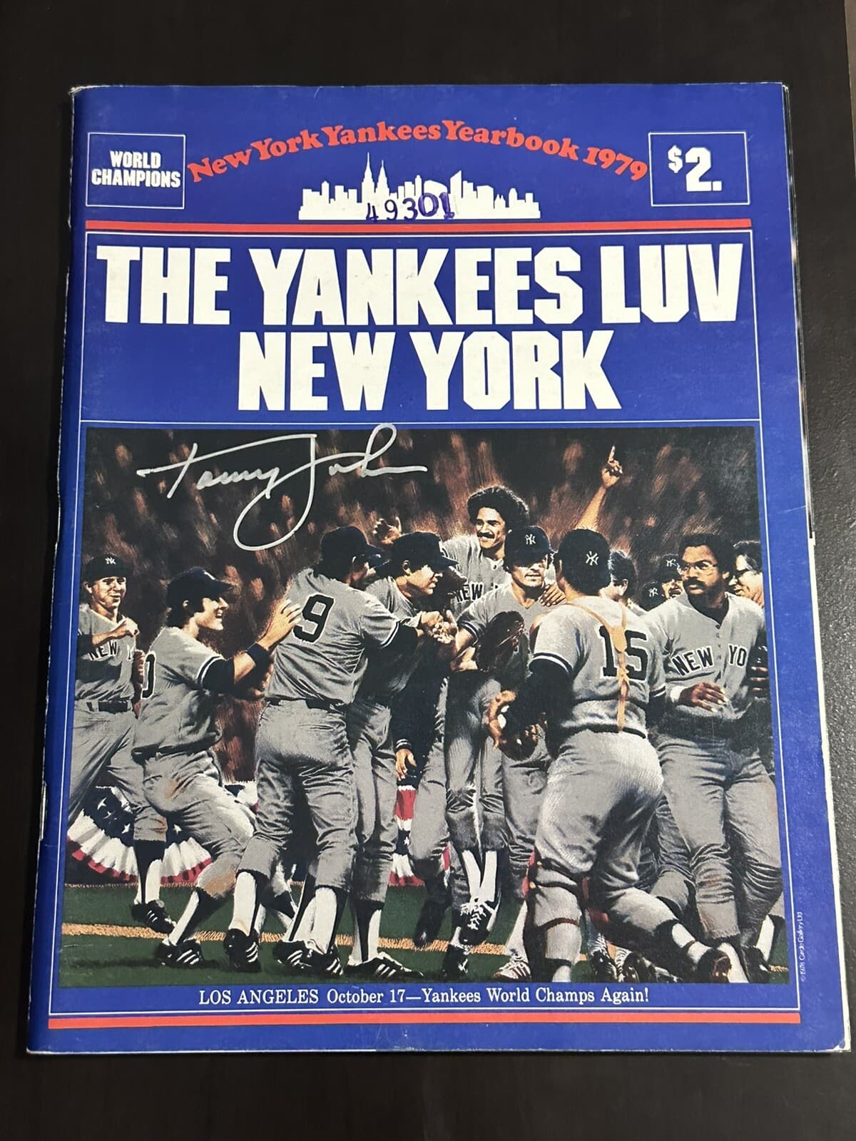 Tommy John Signed 1979 Yearbook Magazine Program New York Yankees HOF?