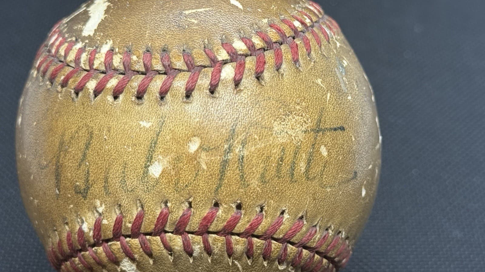 Babe Ruth Signed Baseball JSA LOA New York Yankees HOF BOLD HUGE AUTO! - image 3