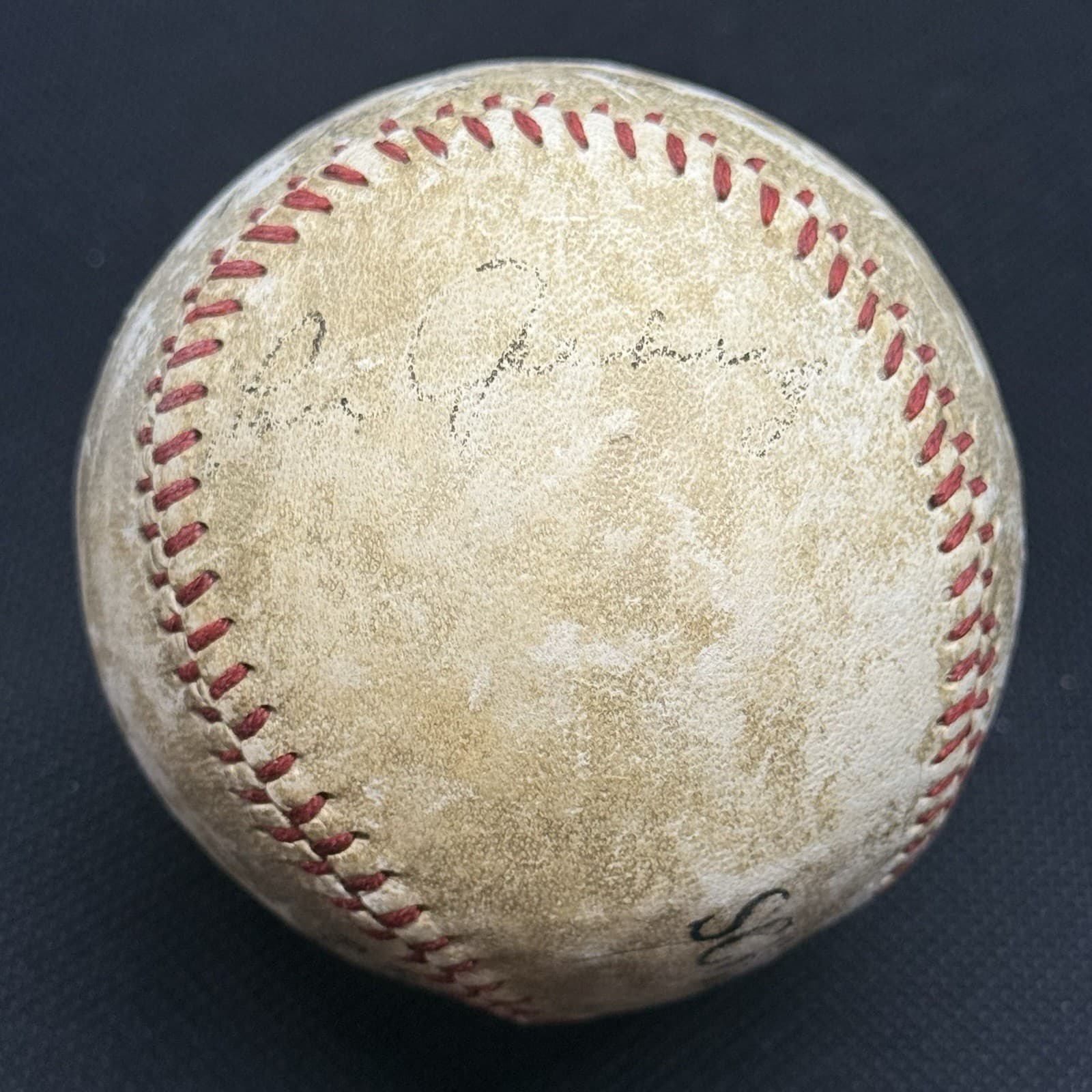 Lou Gehrig Displays as Single Signed Baseball JSA LOA New York Yankees HOF