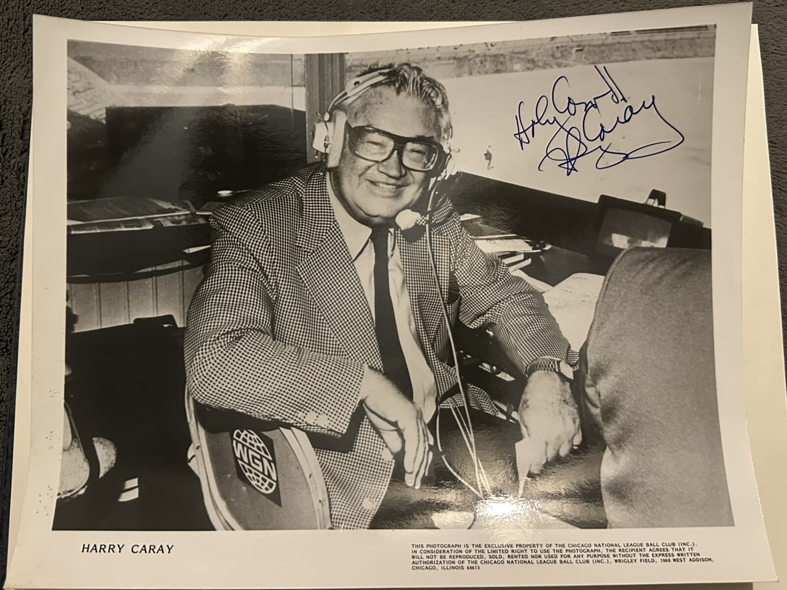 Harry Caray Holy Cow Signed 8x10 Photo JSA LOA Chicago Cubs Publication Pic HOF