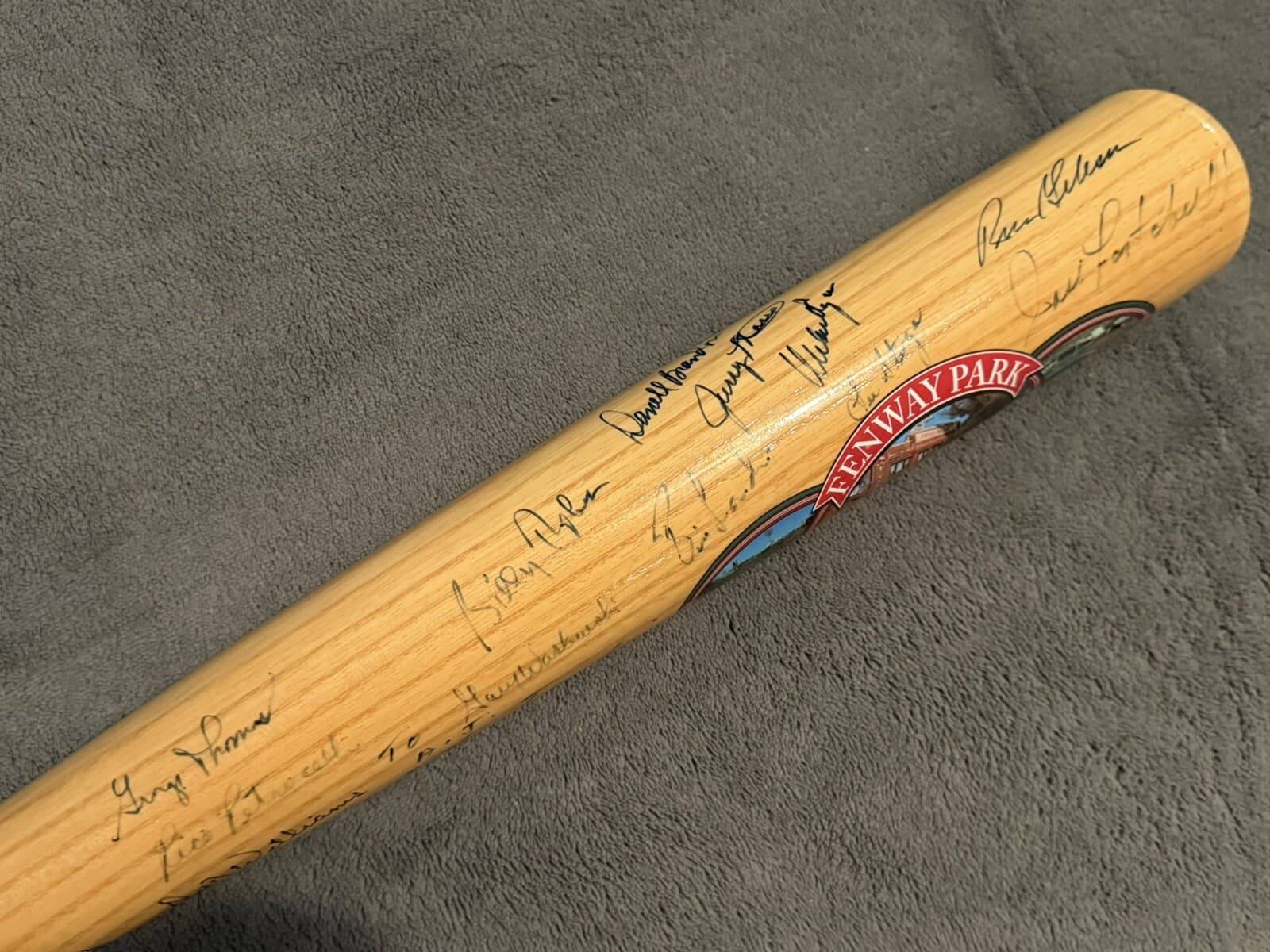 1967 Boston Red Sox Signed Bat Full Sized Cooperstown 25 Autos! Carl Yastrzemski - image 3
