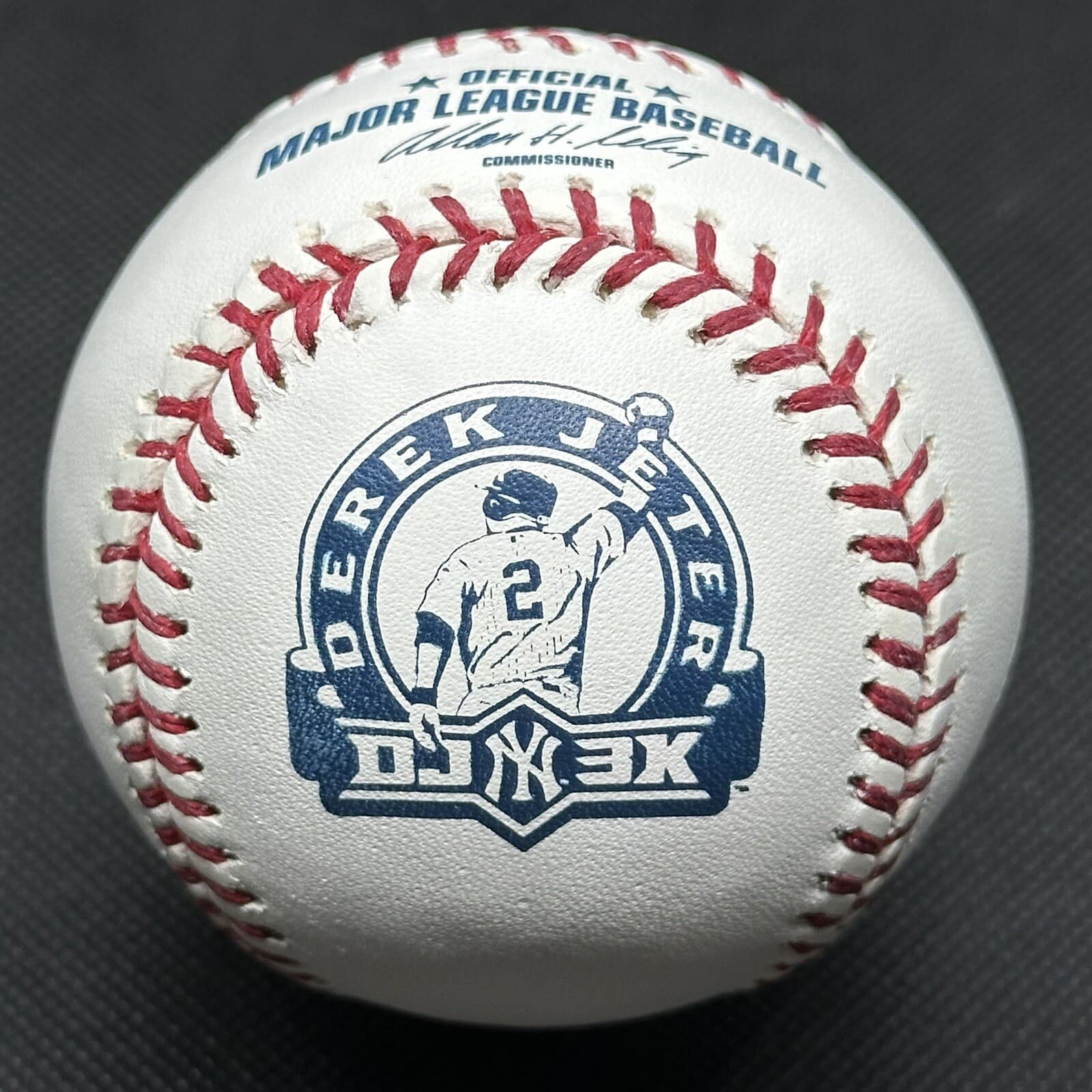 2011 Derek Jeter 3000 Hits Rawlings Official Logo Baseball Commemorative DJ3K 