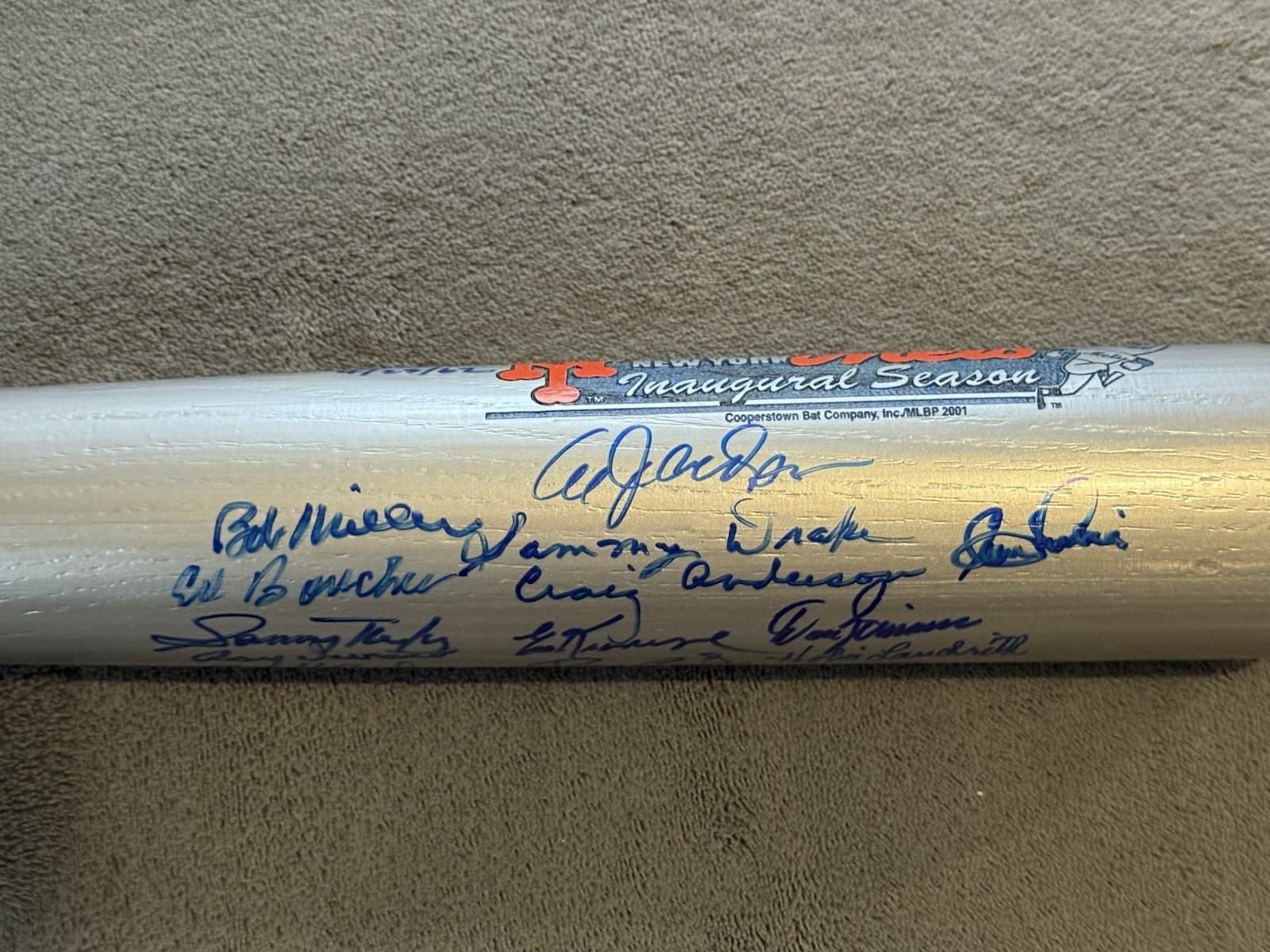 1962 Mets Inaugural Season Signed Bat Full Sized Cooperstown Bats 20 Autos - image 4