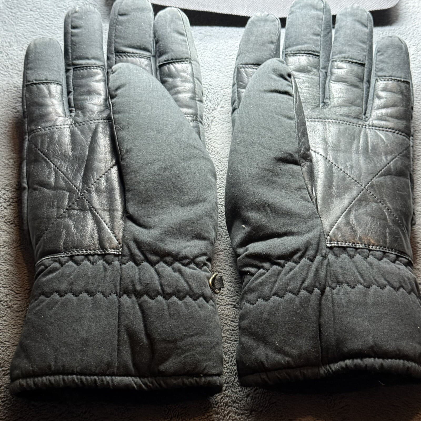 Doug Harvey Signed Game Used Winter Gloves Harvey Personal Collection COA Umpire - image 4