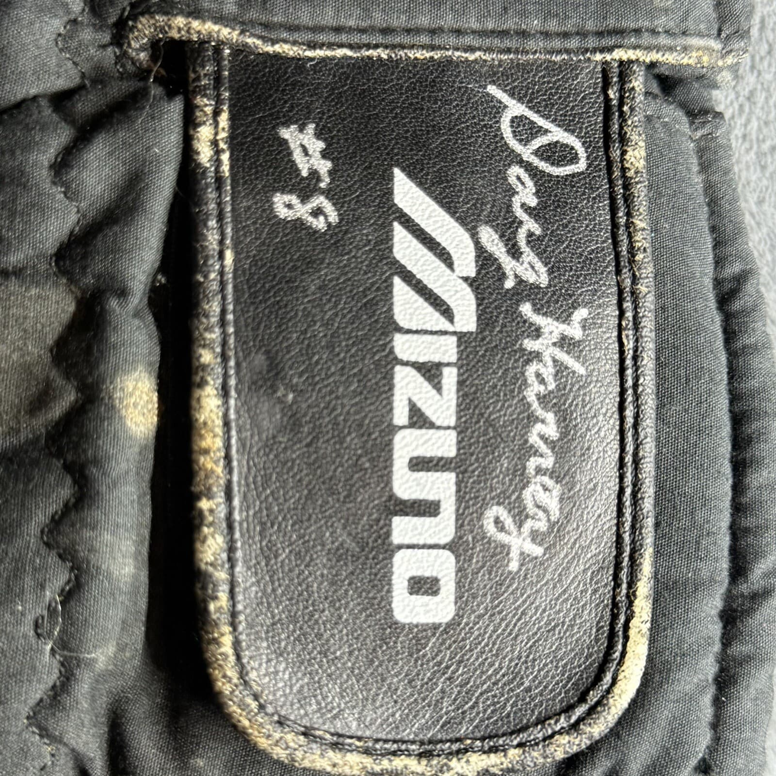 Doug Harvey Signed Game Used Winter Gloves Harvey Personal Collection COA Umpire - image 2